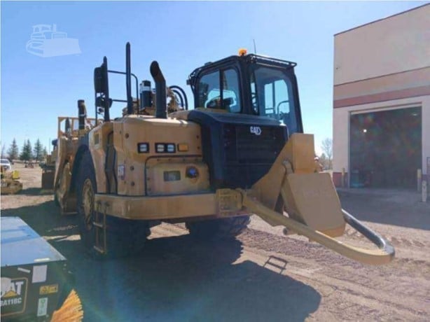 2024 Caterpillar Road - Scraper - Motor for sale — view 2
