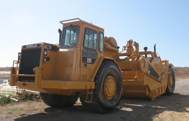 1987 Caterpillar 64 CU-YD Road - Scraper - Motor for sale