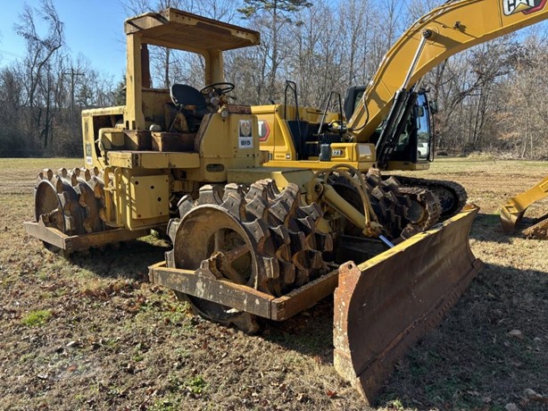 1973 Caterpillar Road - Compactor Padfoot for sale