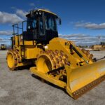 2024 Caterpillar Road - Compactor Padfoot for sale — view 4