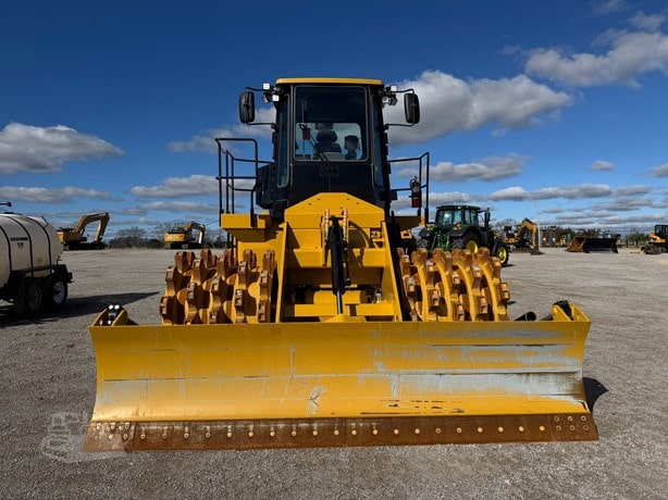 2024 Caterpillar Road - Compactor Padfoot for sale — view 5
