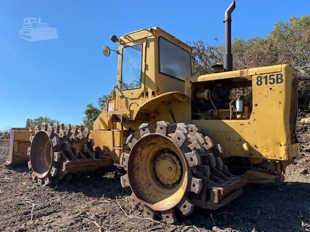 1981 Caterpillar 815F Road - Compactor Padfoot for sale — view 2