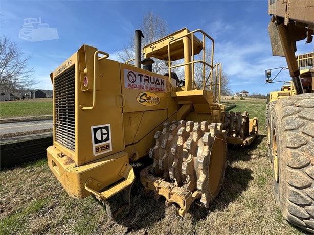 1986 Caterpillar 815F Road - Compactor Padfoot for sale — view 3
