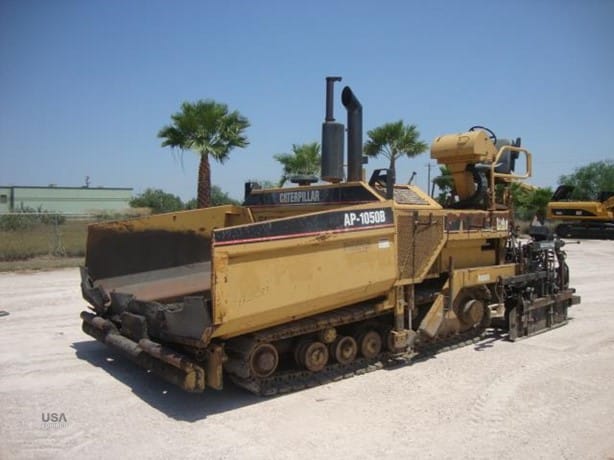 1999 Caterpillar AP-1055 Road - Asphalt Paver for sale