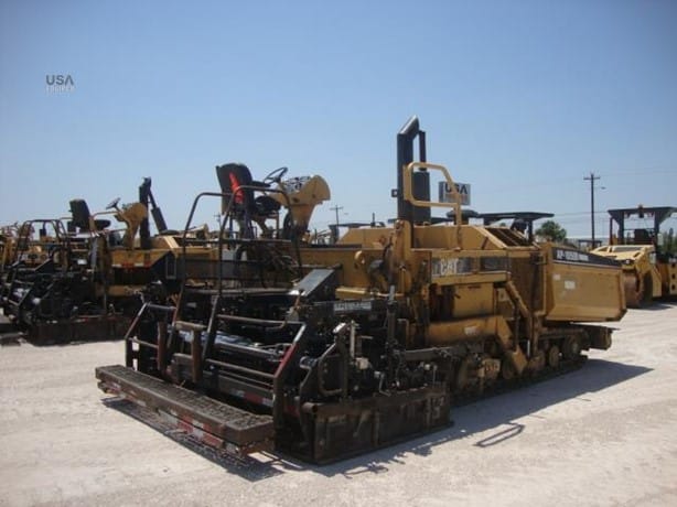 1999 Caterpillar AP-1055 Road - Asphalt Paver for sale — view 3