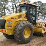 2023 Caterpillar Road - Compactor Padfoot for sale — view 4