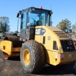 2010 Caterpillar Road - Compactor - Drum for sale — view 3