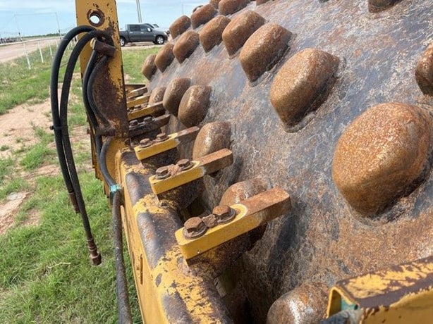 2002 Caterpillar Road - Compactor - Drum for sale — view 4