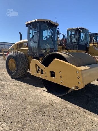 2022 Caterpillar Road - Compactor - Drum for sale — view 4