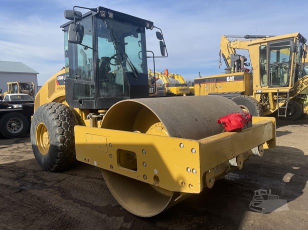 2013 Caterpillar Road - Compactor - Drum for sale — view 4