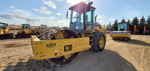 2015 Caterpillar Road - Compactor - Drum for sale