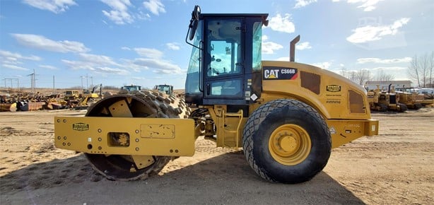 2015 Caterpillar Road - Compactor - Drum for sale — view 2