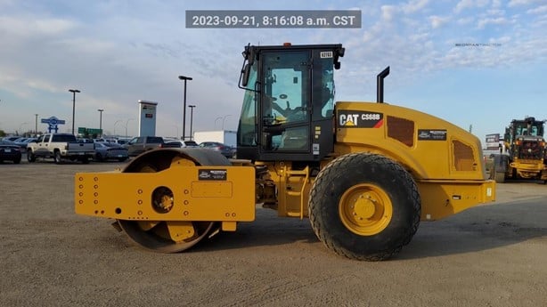 2016 Caterpillar Road - Compactor - Drum for sale — view 2