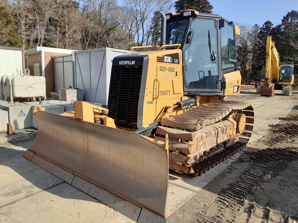 2015 Caterpillar Loader - Bulldozer for sale — view 2
