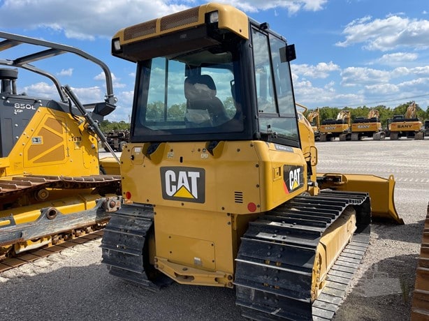 2016 Caterpillar Loader - Bulldozer for sale — view 3