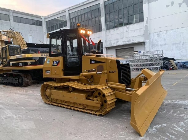 2023 Caterpillar Loader - Bulldozer for sale — view 2