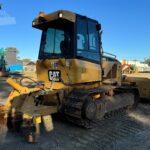 2011 Caterpillar Loader - Bulldozer for sale — view 3