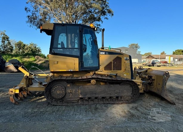 2011 Caterpillar Loader - Bulldozer for sale — view 4