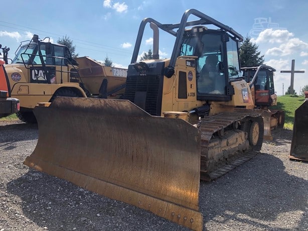 2015 Caterpillar Loader - Bulldozer for sale