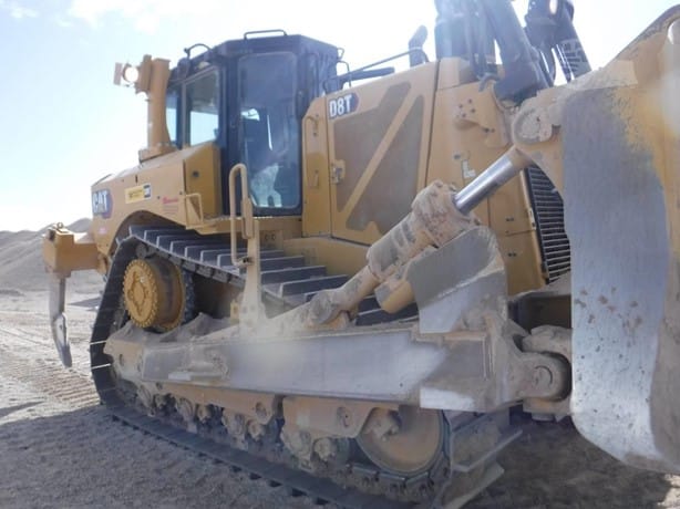 2022 Caterpillar Loader - Bulldozer for sale — view 2
