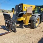 2013 Caterpillar TL943C Telehandler for sale