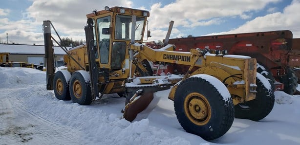 2005 Champion 730R35TT Road - Motor Grader for sale
