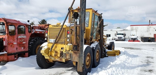 2005 Champion 730R35TT Road - Motor Grader for sale — view 3
