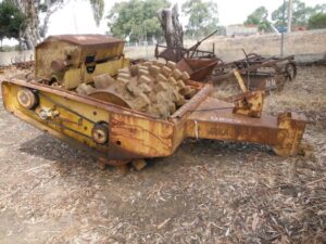 Coates Road - Compactor - Walk for sale