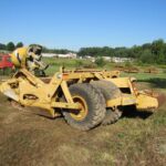 2006 Deere 1810E Road - Scraper - Pull for sale — view 2