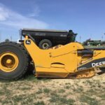 2021 Deere 2412DE Road - Scraper - Pull for sale