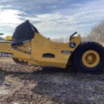 2022 Deere 2412DE Road - Scraper - Pull for sale — view 5