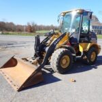 2017 Deere 244KII Loader - Wheeled for sale — view 3