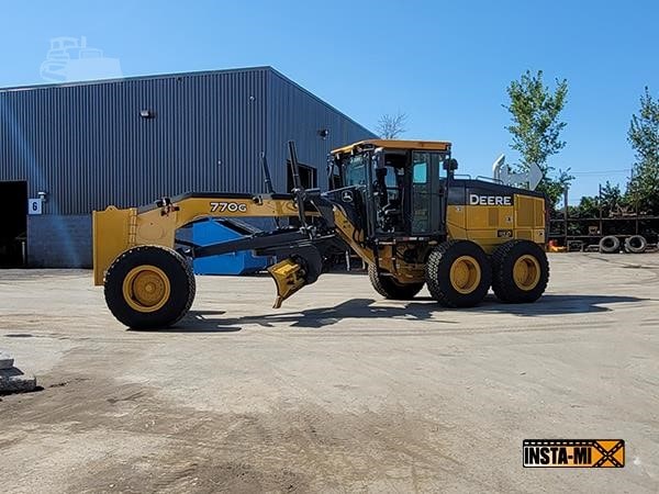 2015 Deere 770GP Road - Motor Grader for sale — view 2