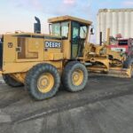 2000 Deere 772D Road - Motor Grader for sale — view 5