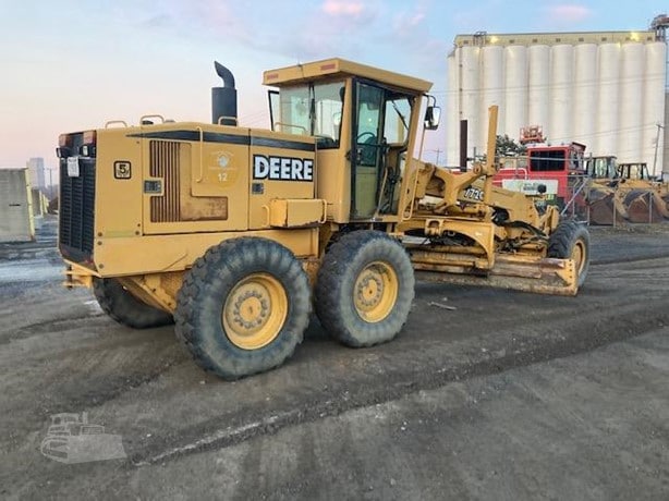 2000 Deere 772D Road - Motor Grader for sale — view 5