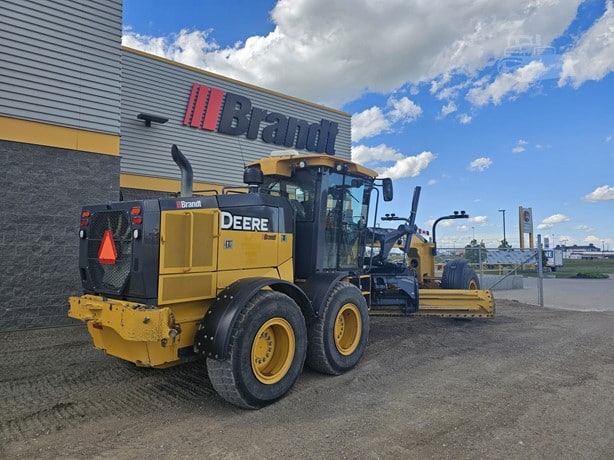 2019 Deere 772GP Road - Motor Grader for sale — view 3