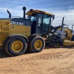 2018 Deere 772GP Road - Motor Grader for sale — view 3