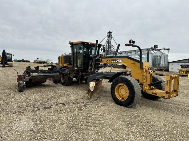 2014 Deere 7750I Road - Motor Grader for sale — view 4