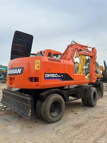 2018 Doosan Excavator - Wheel for sale — view 3