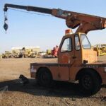 Drott 85RT Carry Deck Crane for sale — view 4