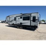 2019 Dutchmen Astoria 3173RLP Fifth Wheel Motorhome for sale — view 3