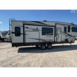 2019 Dutchmen Astoria 3173RLP Fifth Wheel Motorhome for sale — view 5