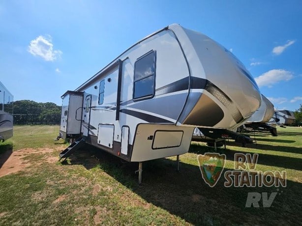 2023 Dutchmen Astoria 3803FLP Fifth Wheel Motorhome for sale