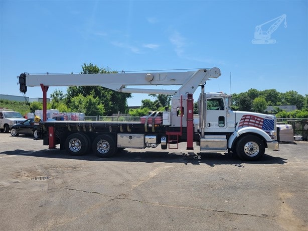2019 Elliot 26105D Boom Truck - Mounted for sale