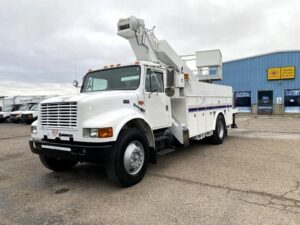 1998 Elliot Aerial Platform Lift Truck for sale