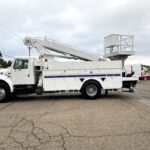 1998 Elliot Aerial Platform Lift Truck for sale — view 2