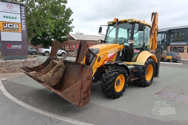 2003 Fermec Loader - Backhoe for sale — view 2