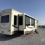2017 Forest River Fifth Wheel Motorhome for sale — view 3