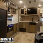 2021 Forest River Vengeance Rogue 26V Toy Hauler - Travel Trailer for sale — view 4