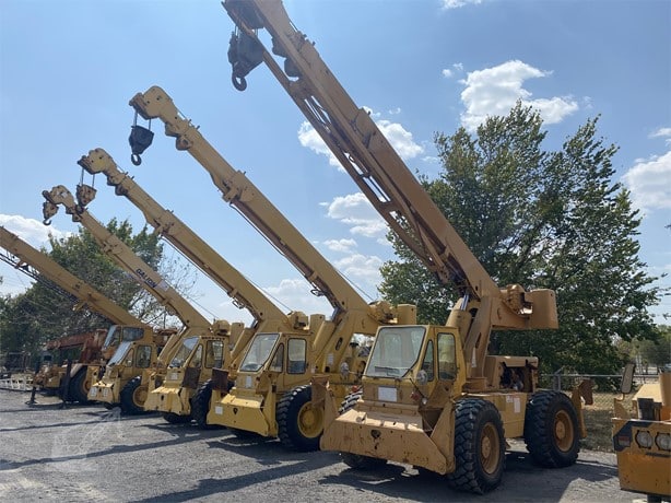 2002 Galion 150FA Rough Terrain Crane for sale — view 3